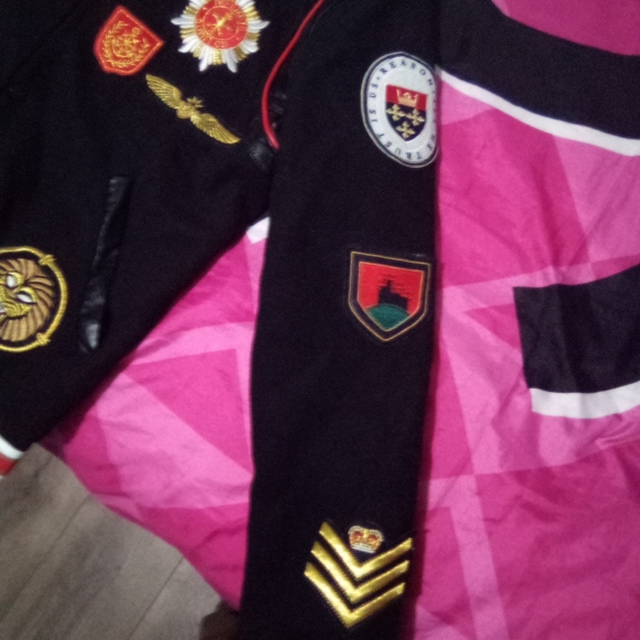 Varsity jacket - Picture 2 of 3